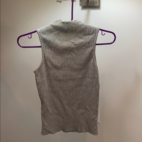 ZARA TANK SIZE M FITS LIKE A SMALL - Picture 3 of 4